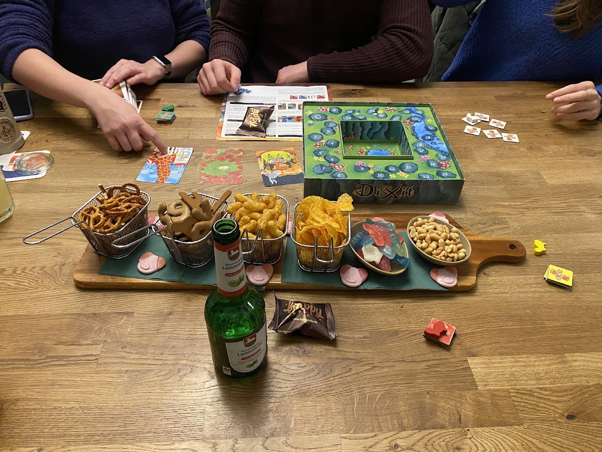 Tillis Spielecafé-3